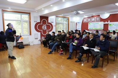 學校黨組織進社區 黨課宣講與文化藝術的交融